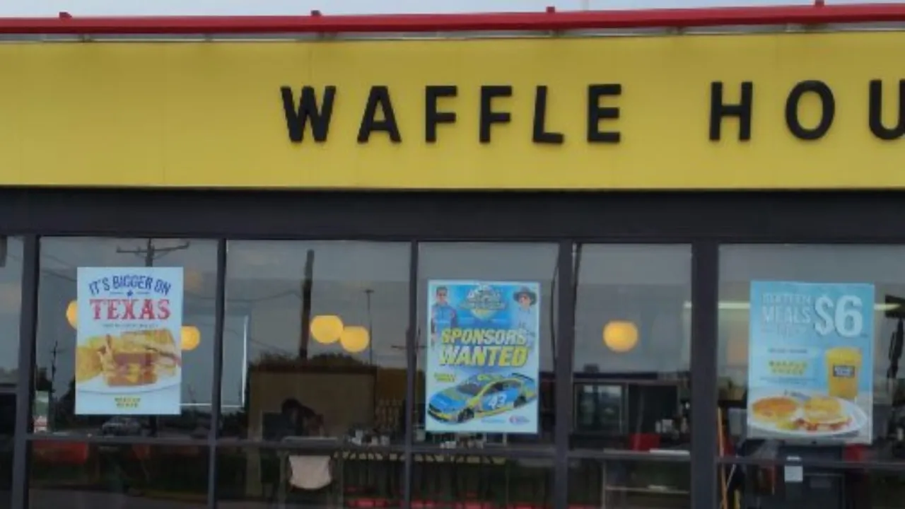 Waffle House Winnie Menu